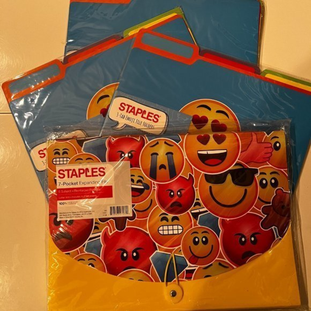 Emoji 7-Pocket Expandable File and 3‎ Packs of Emoji File Folders (All NIP)